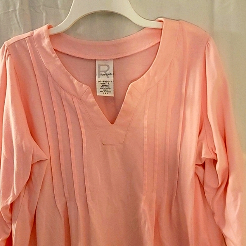 Womans Roamans Pink Top/Blouse